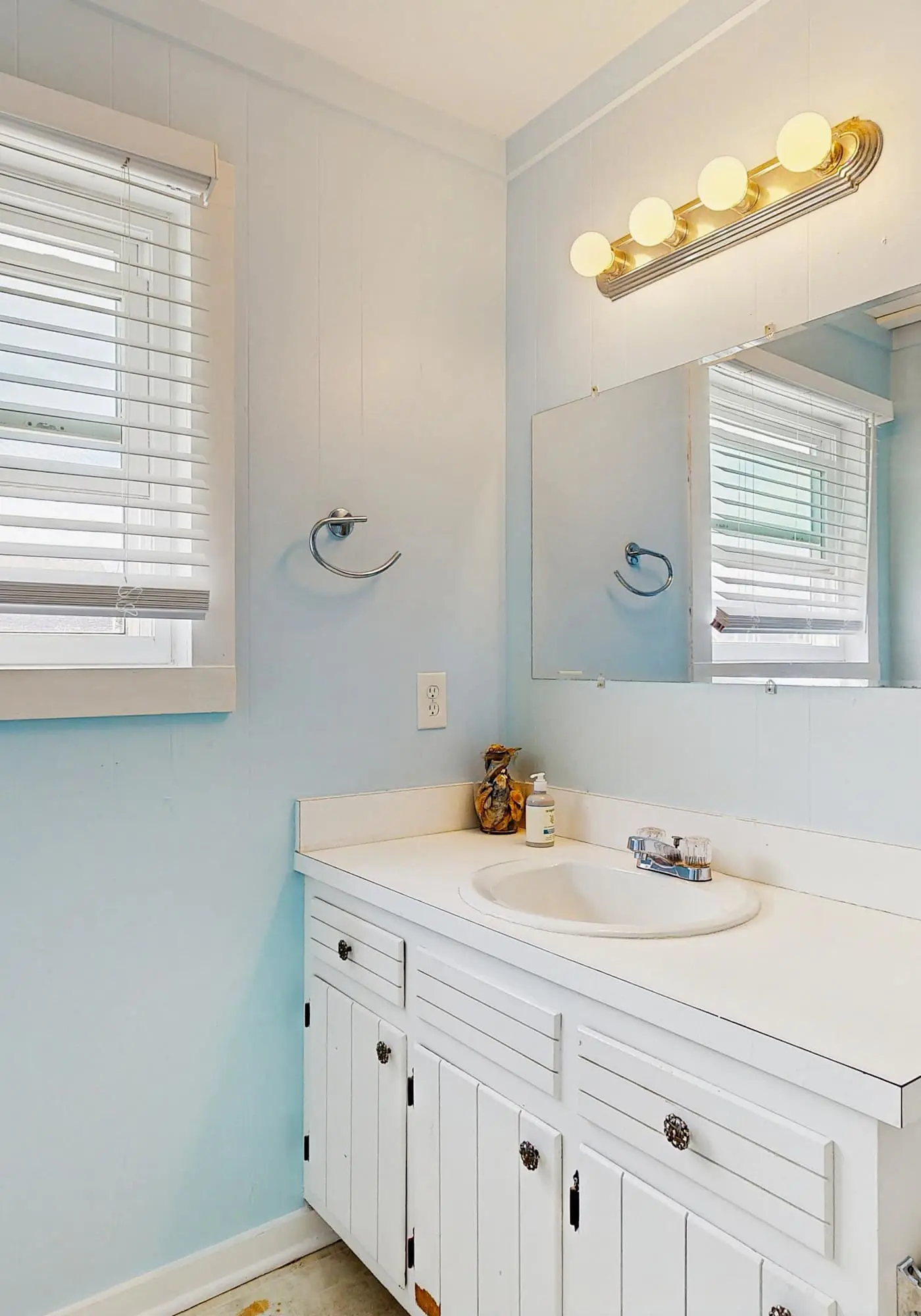 Sandbridge Gem with Sunroom, Private Pool & Yard