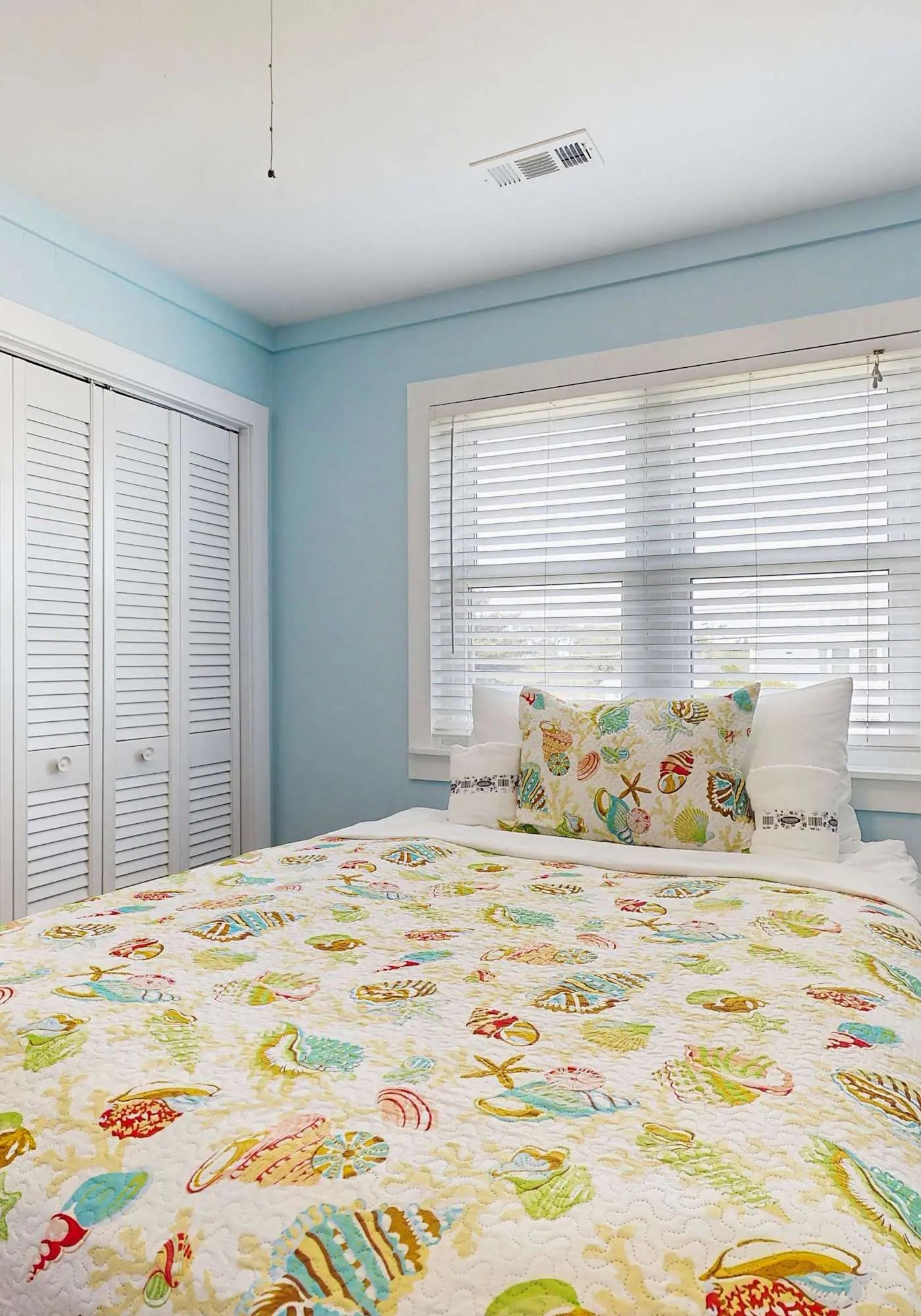 Sandbridge Gem with Sunroom, Private Pool & Yard
