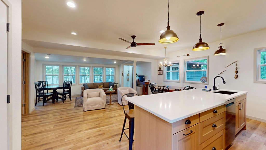 Northwoods Lakefront Retreat on Moss Lake - Lac du Flambeau, WI