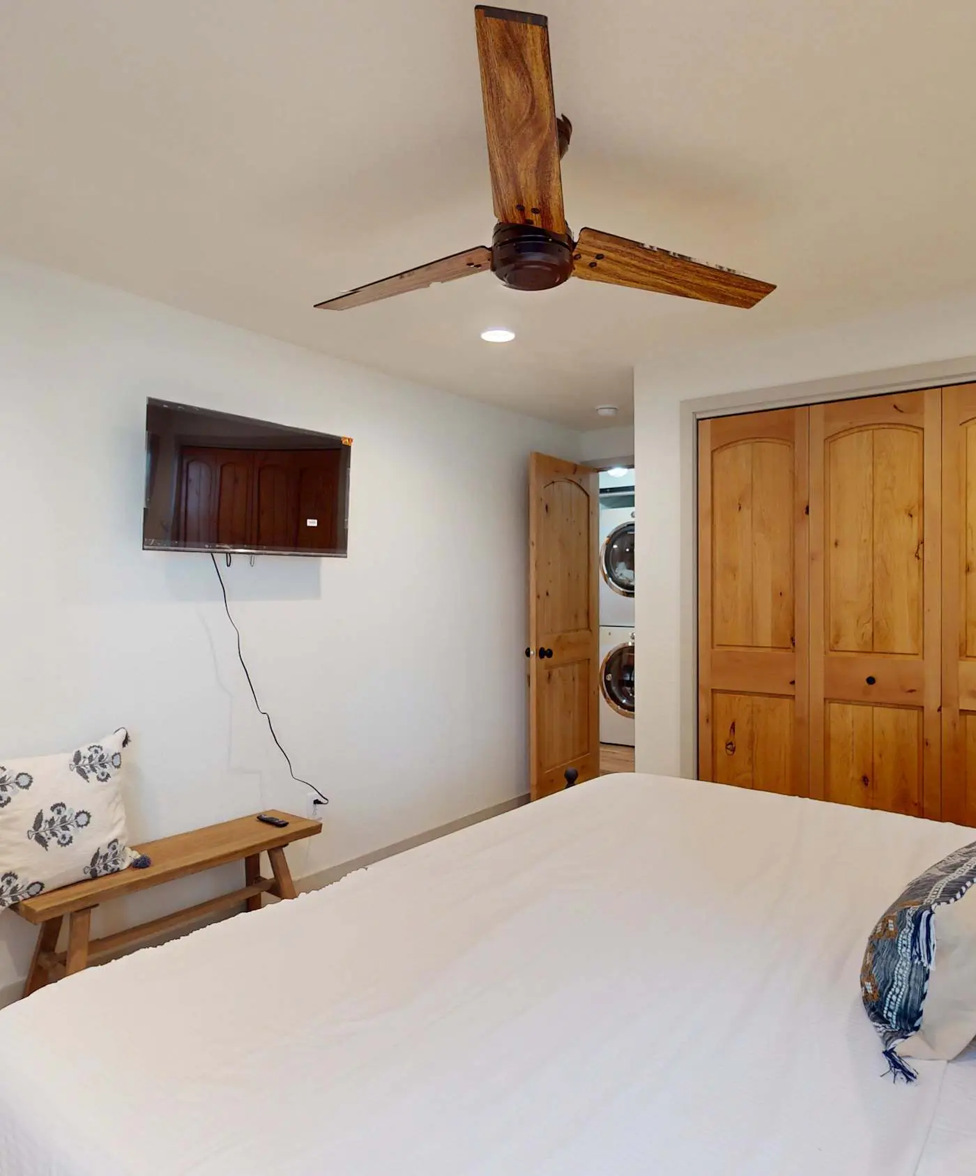 Northwoods Lakefront Retreat on Moss Lake - Lac du Flambeau, WI