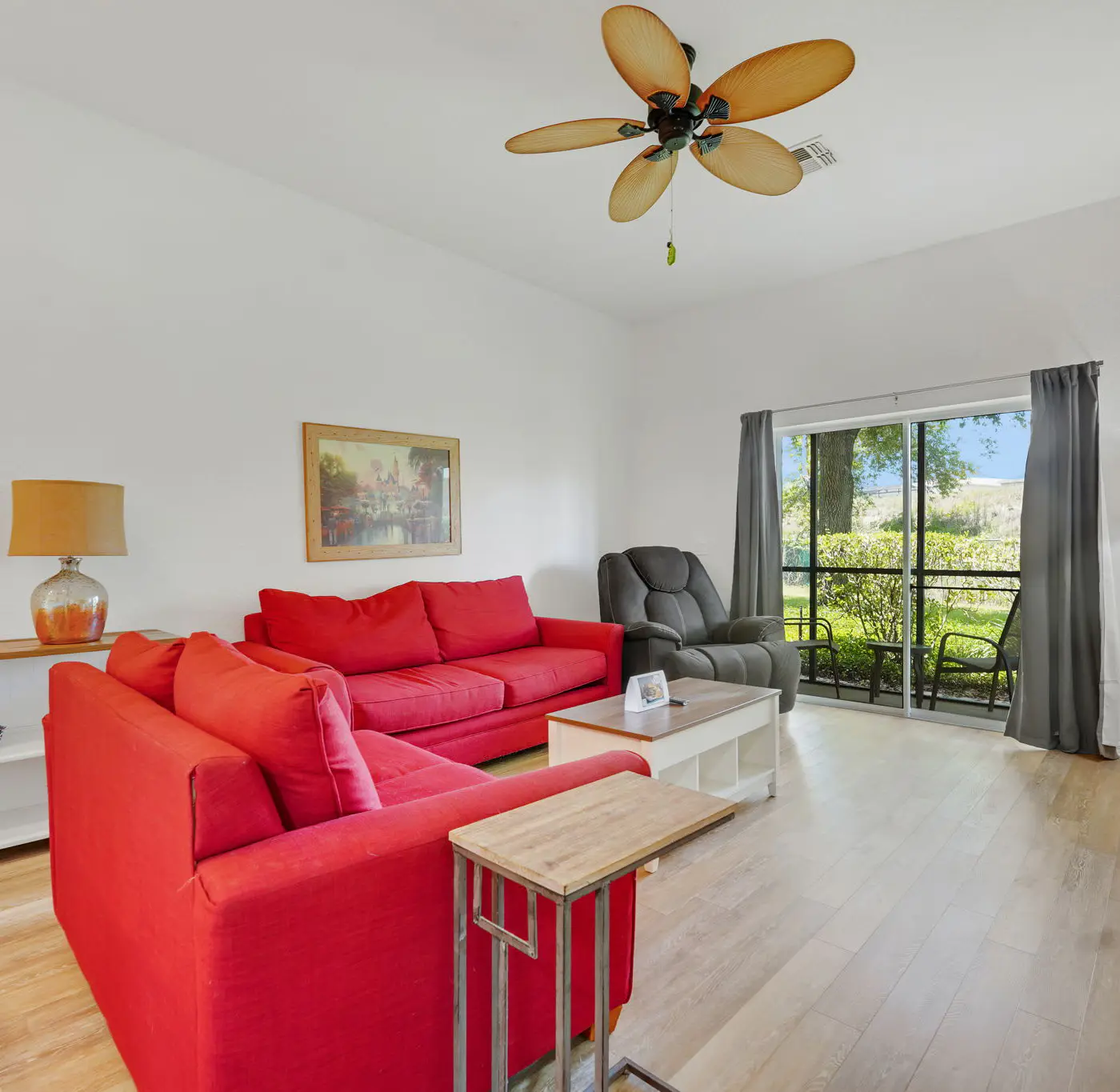 Resort Condo with Balcony Near Disney