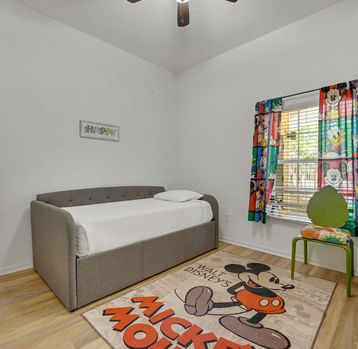 Resort Condo with Balcony Near Disney