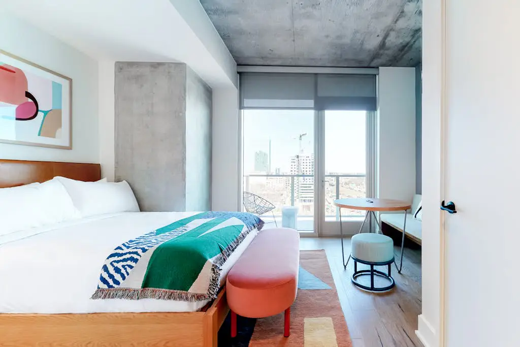 Natiivo Austin Oasis