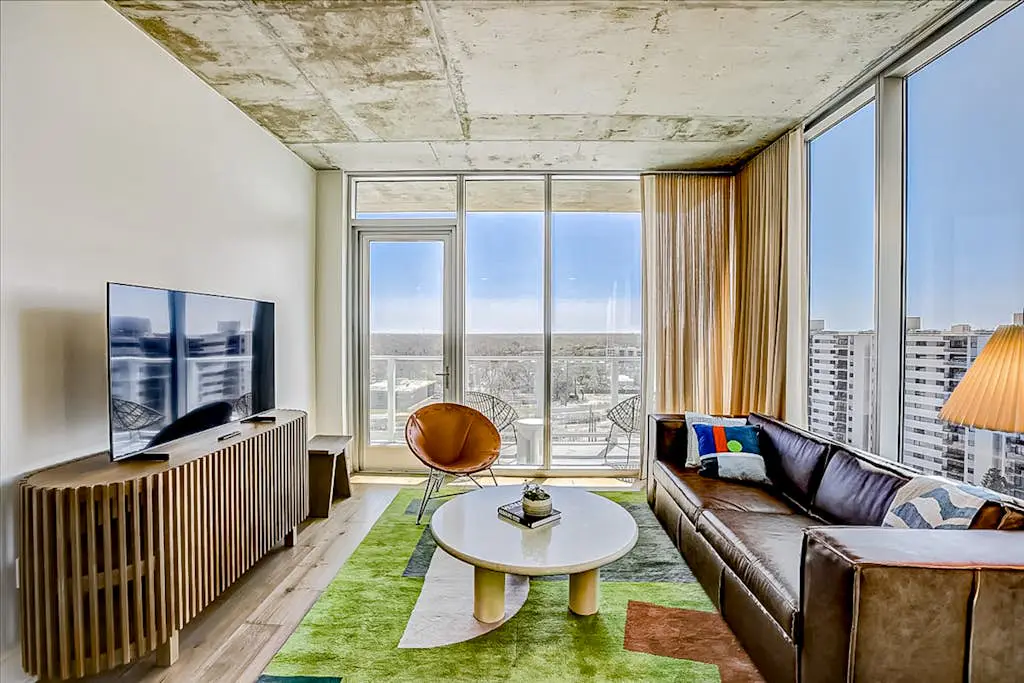 Natiivo Austin Corner Vistas