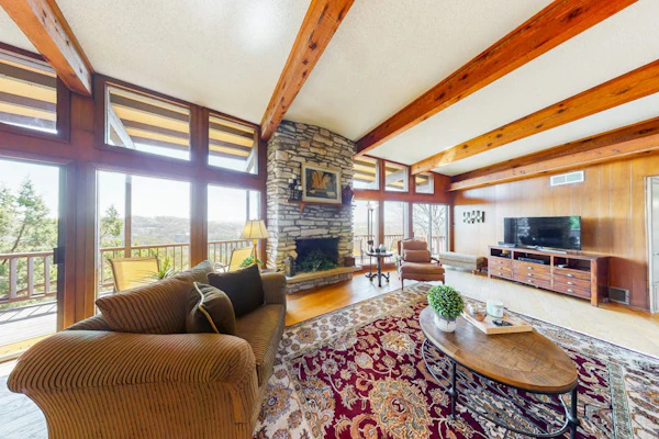 A King's View of Hill Country: Scenic Home w/ End-to-End Deck