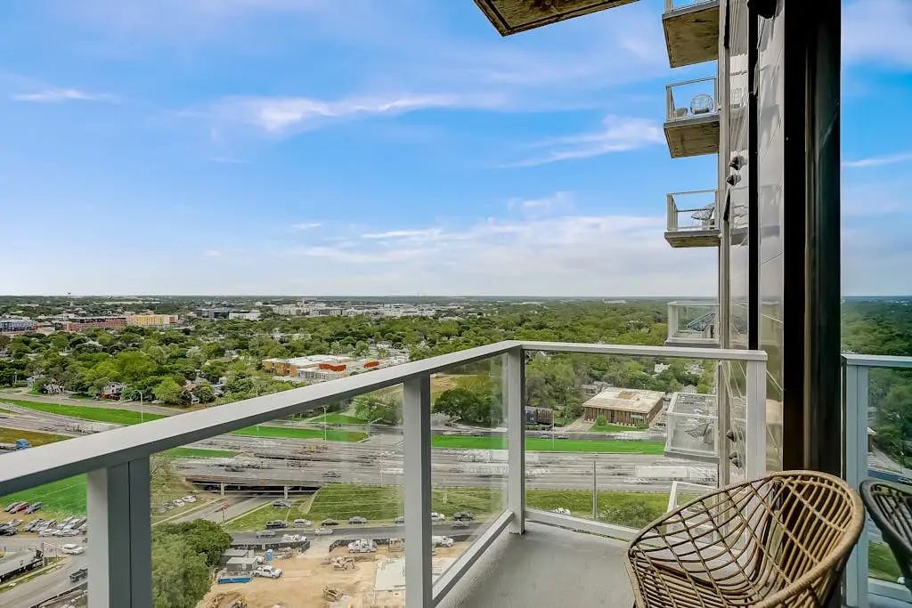 Natiivo Austin Skyline Vistas