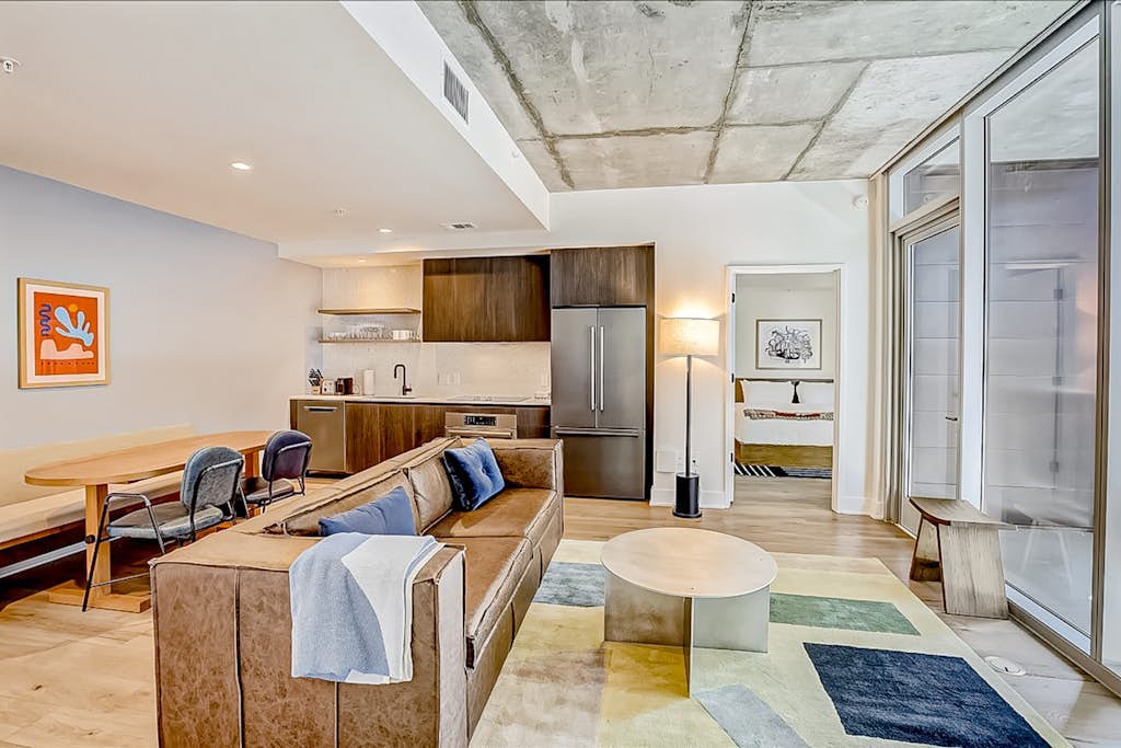 Natiivo Austin Luxe