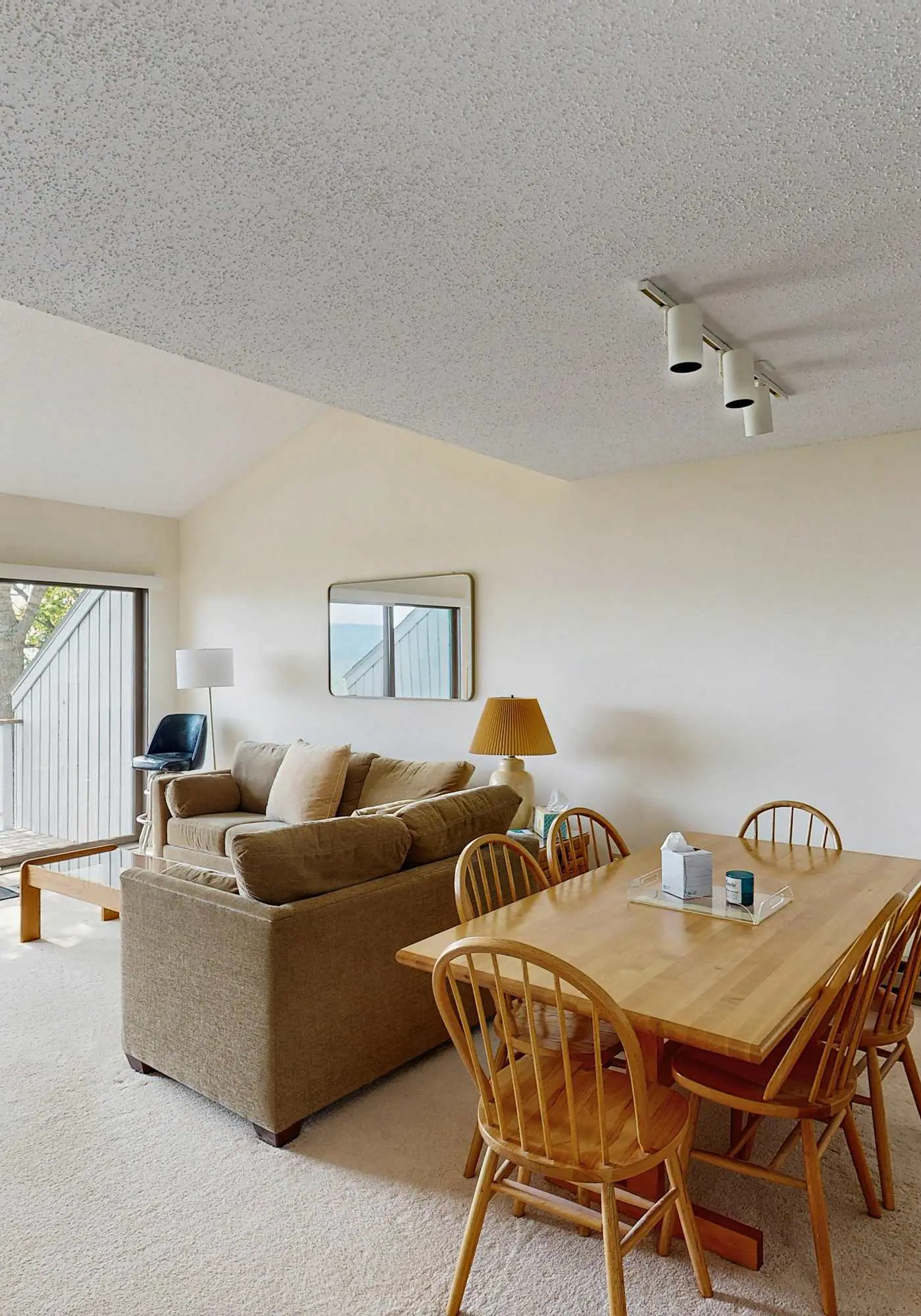 Condo in Glen Arbor with Lake Michigan sunset views, fireplace, deck, washer & dryer