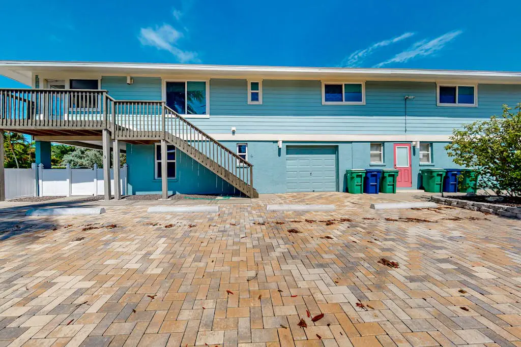 South Bay Inn 4