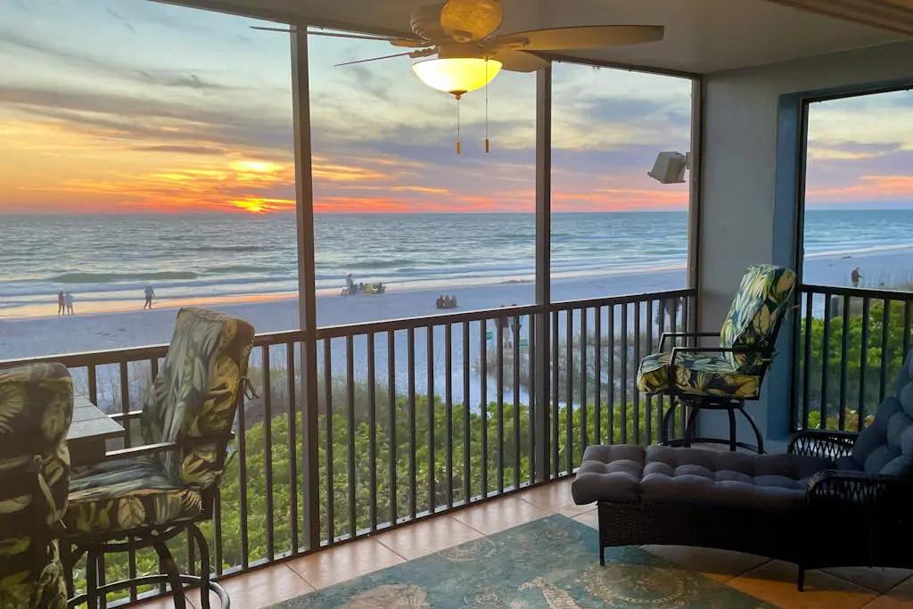 Sunset Terrace 109