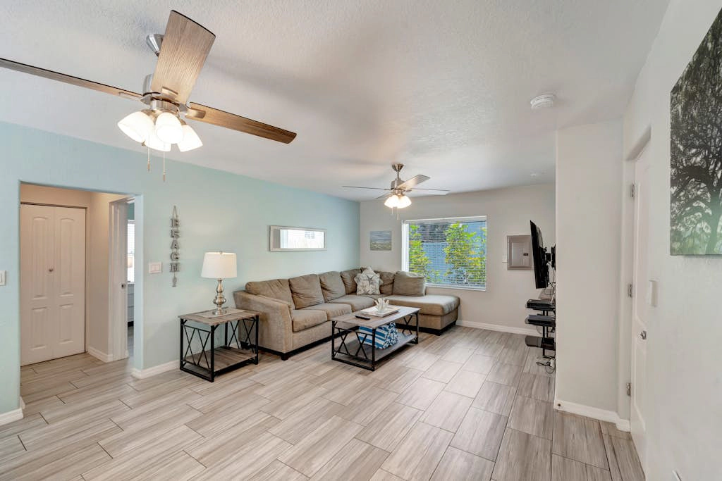 Beach Bungalow B