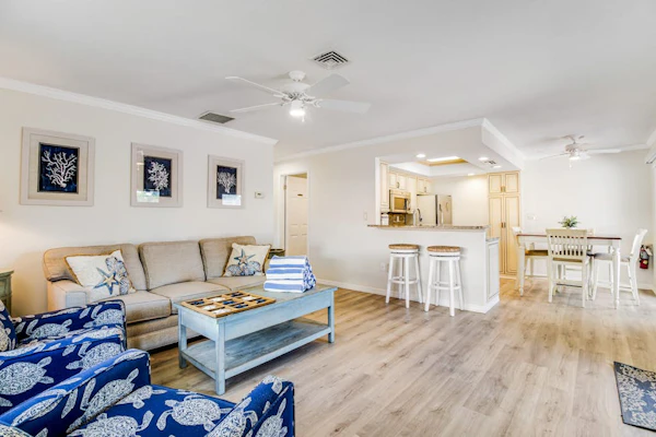 Charming Ground Floor Condo with Shared Pool, High-Speed WiFi, and Central AC