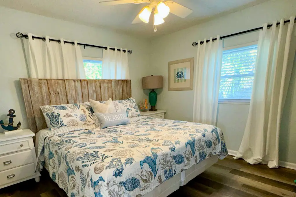Nautical Nook at Bayview Inn