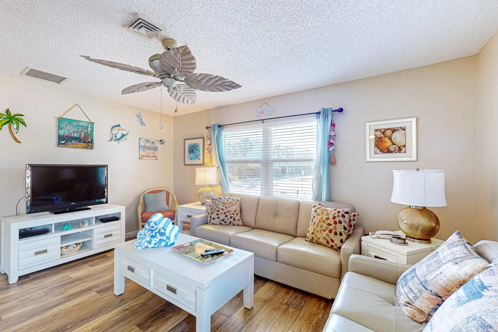 The Villas, Condo 1A
