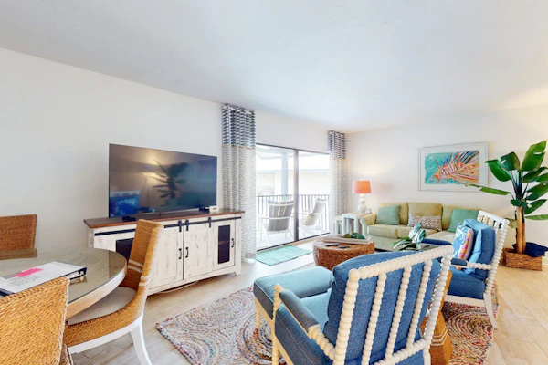 Gulf-front condo with Gulf view, beach access, pool, tennis, & balcony