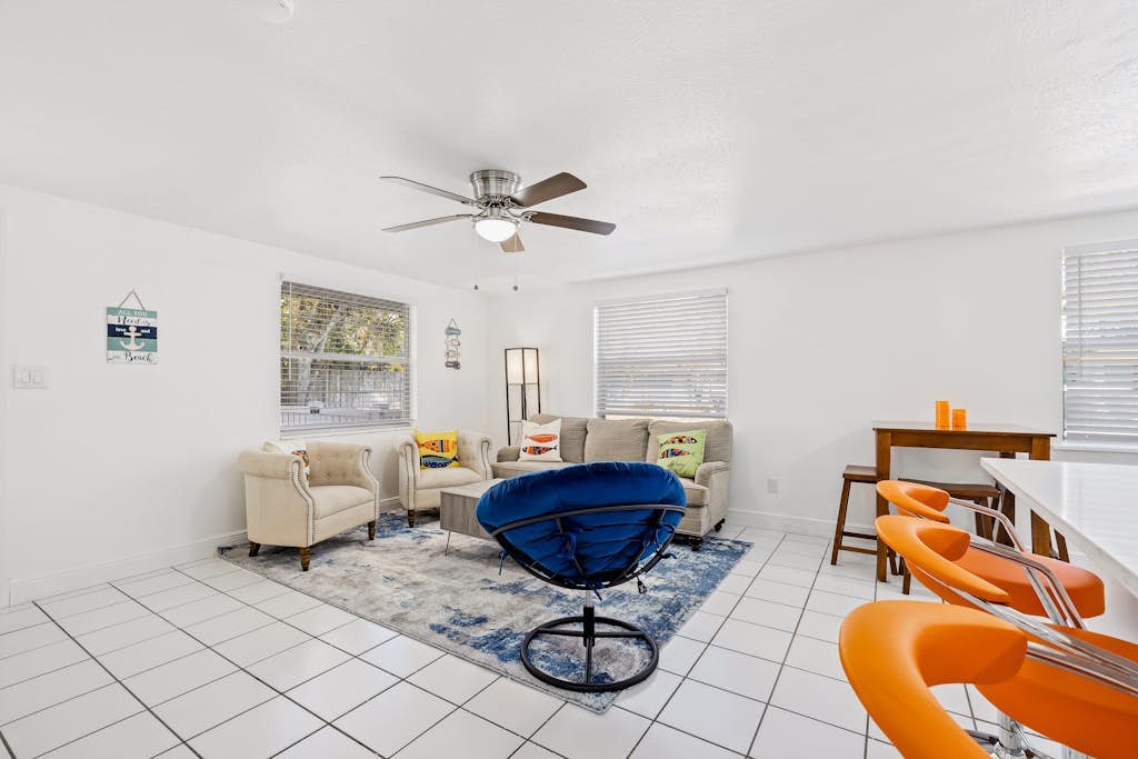 Fully renovated duplex near downtown with fenced yard & patio - dog-friendly