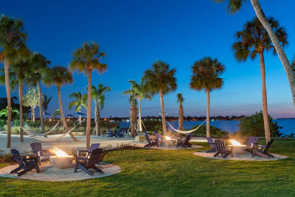 Carlton Arms View B1 # A