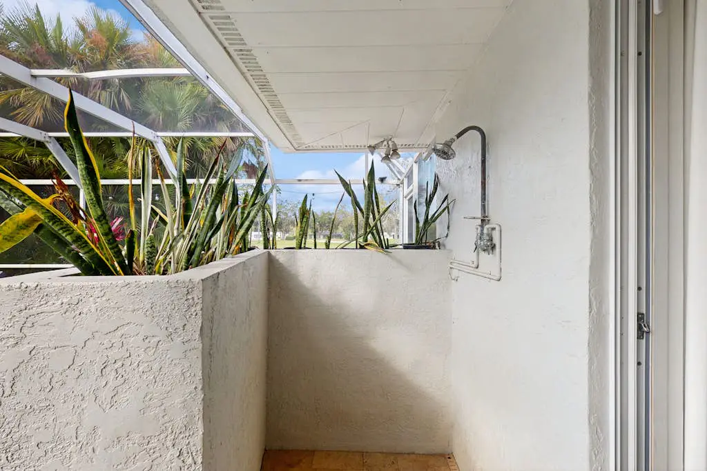 The Tropical Oasis