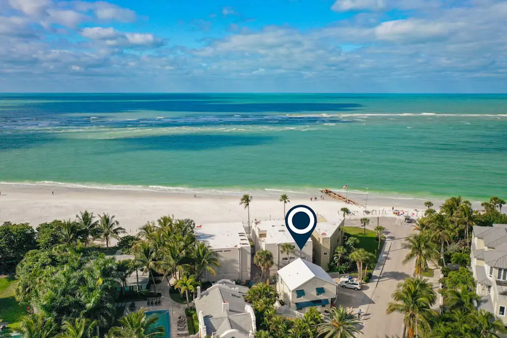 Parrot Beach Cottages Suite #3