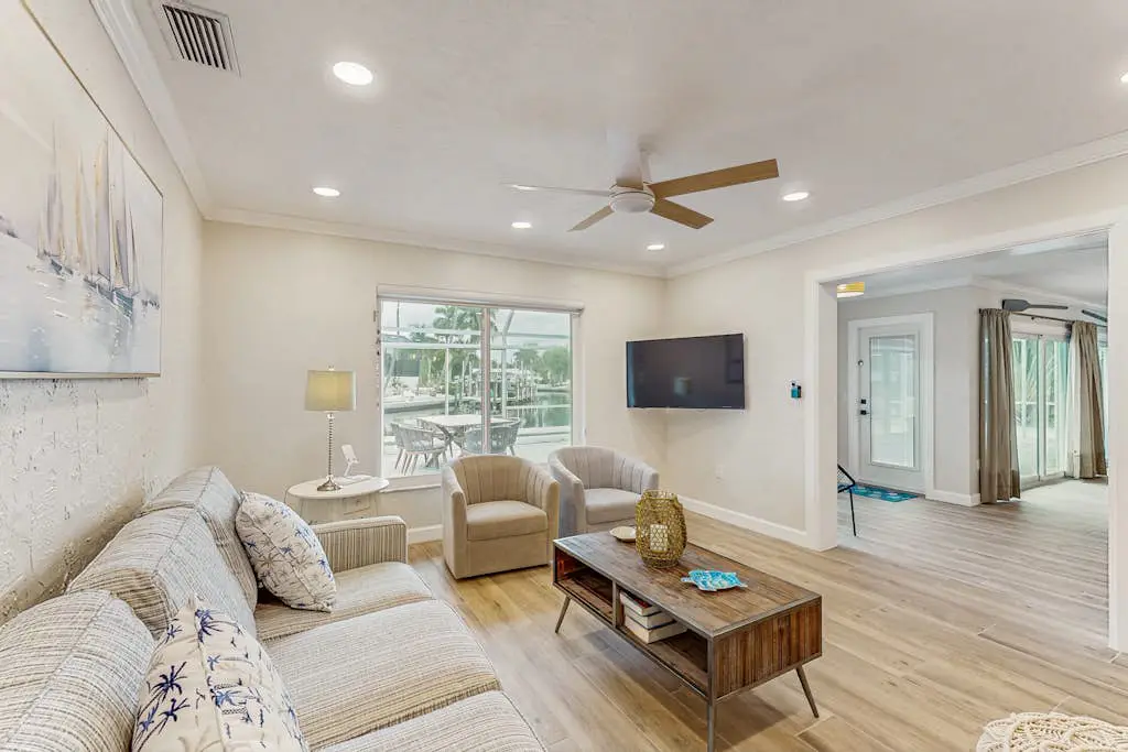 Blue Fin Beach House