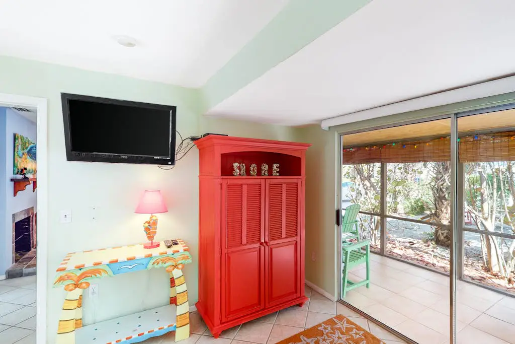 21 Palms Unit A
