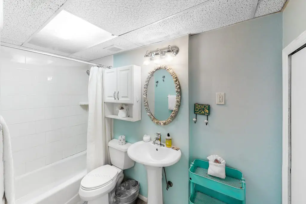 21 Palms Unit A