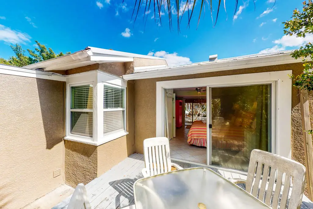 21 Palms Unit A
