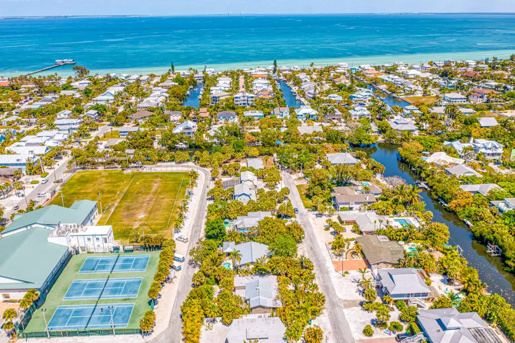 21 Palms Unit A