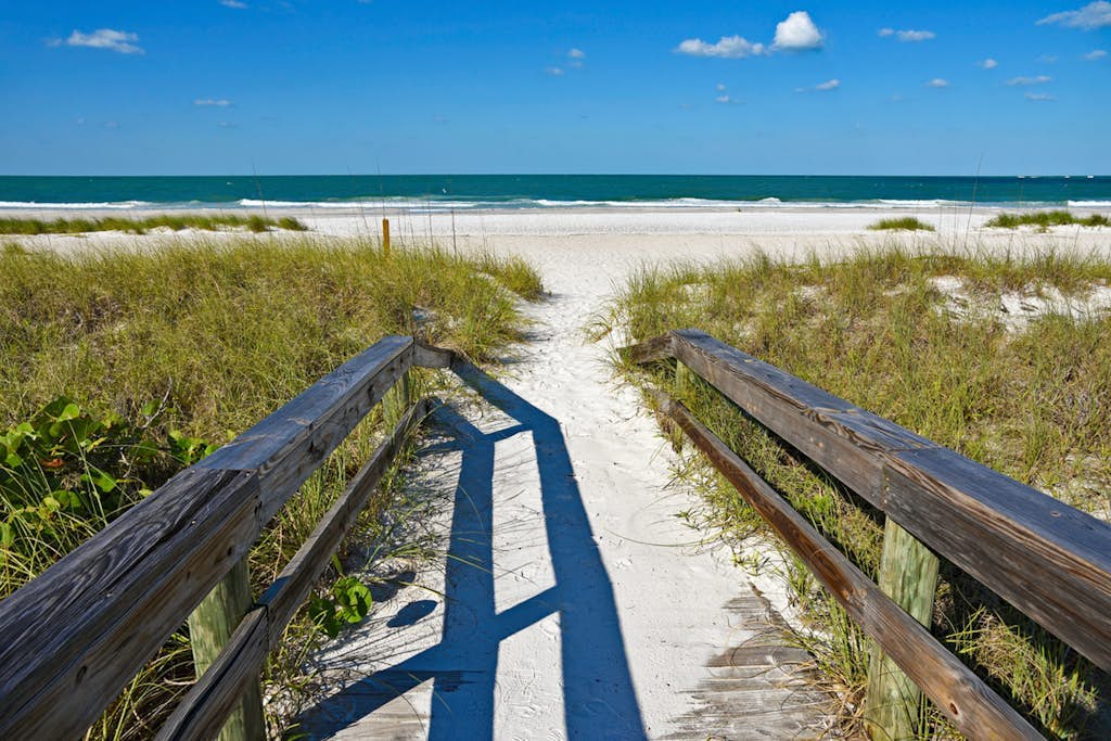 Dog-ok-Home near Anna Maria Island, Lecom Park & De Soto Nat’l Memorial Park