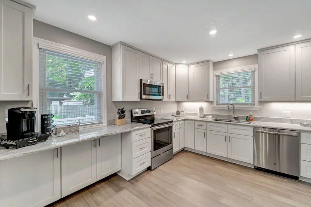 Bradenton  3 Dog-Friendly Retreat w/1Gig