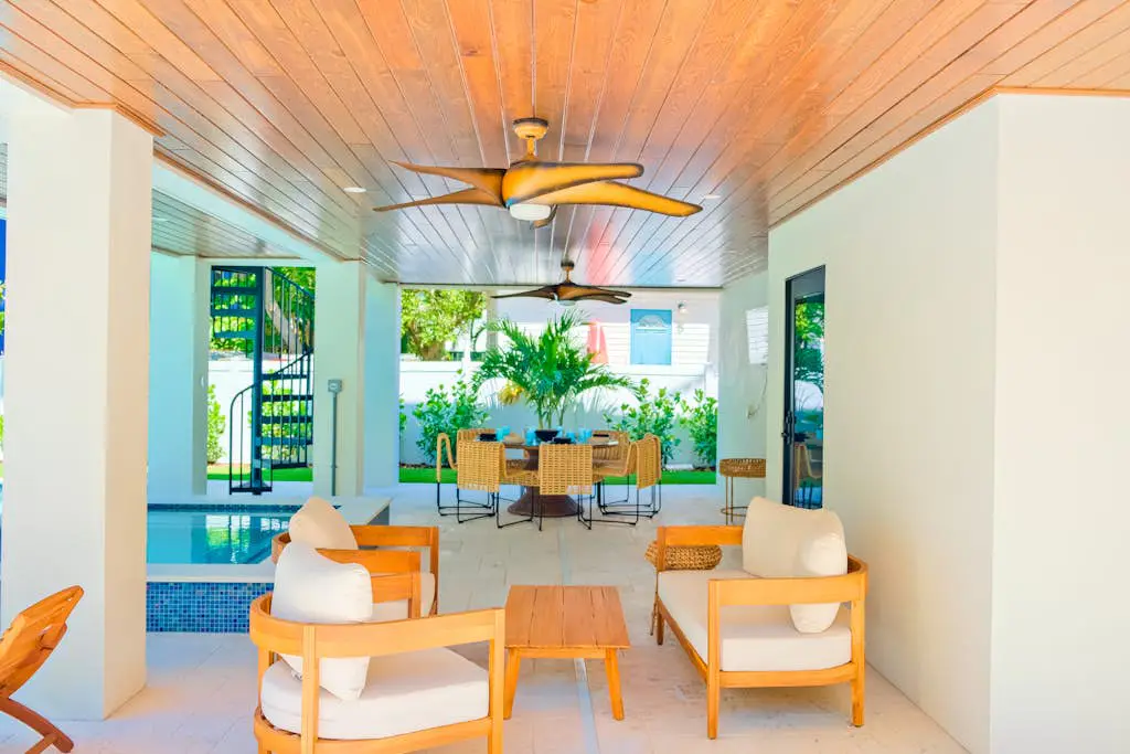 Tropical Gulf View Estate