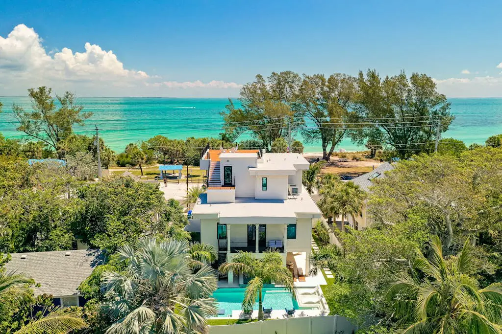 Tropical Gulf View Estate