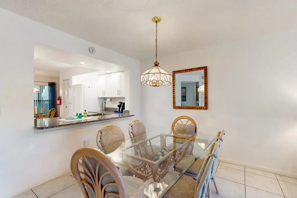 Shorewalk Villa