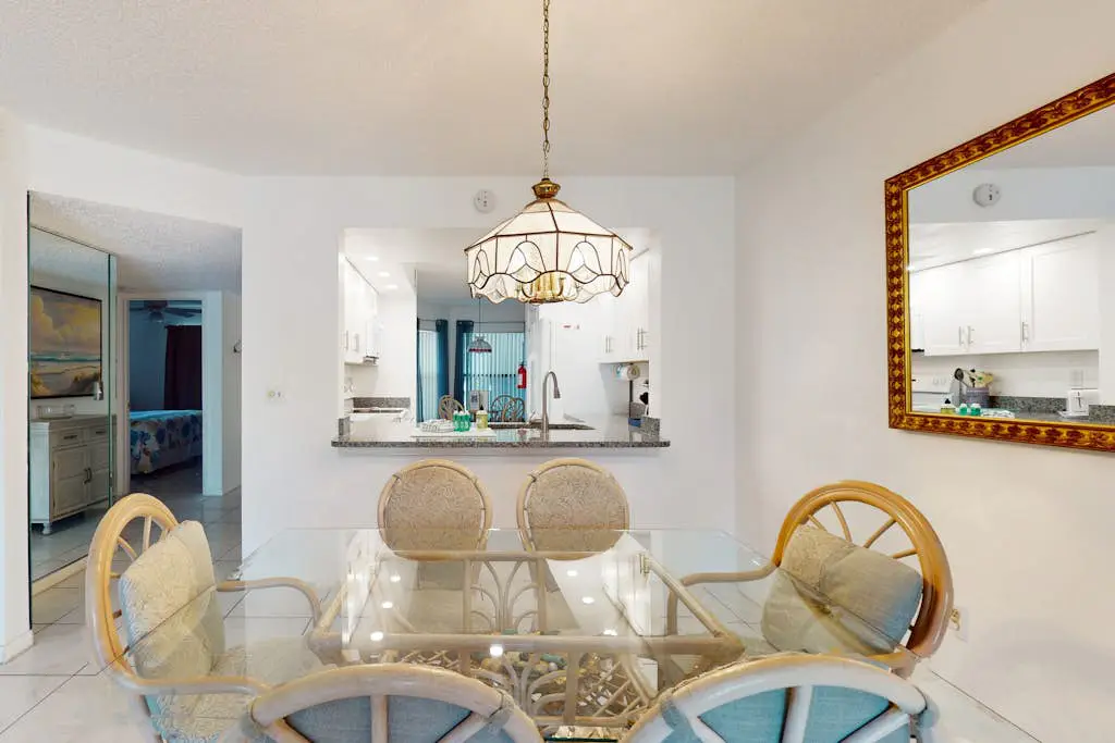 Shorewalk Villa
