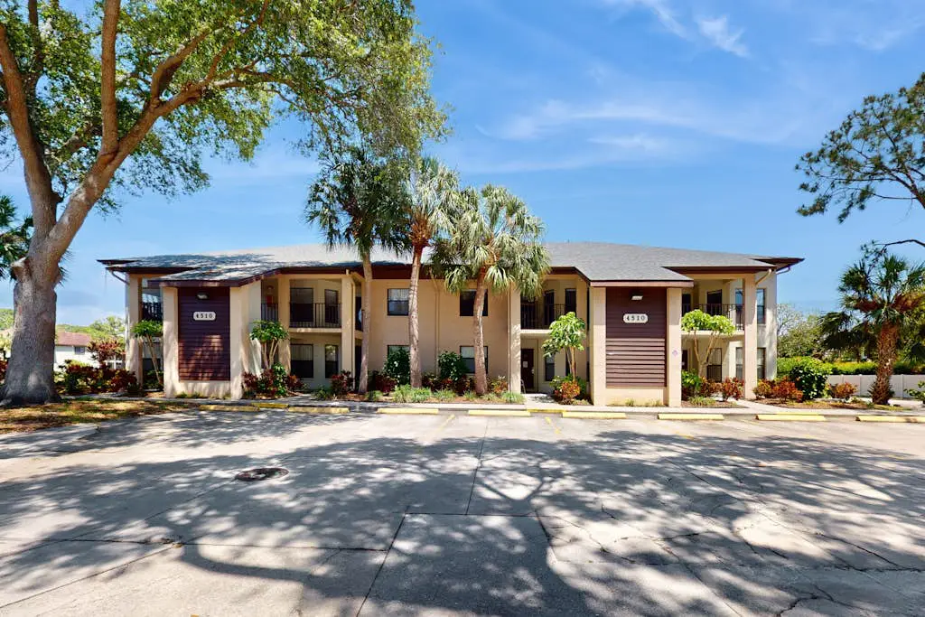 Shorewalk Villa