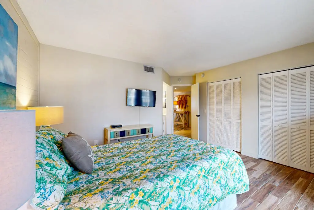 Sunset Terrace 206