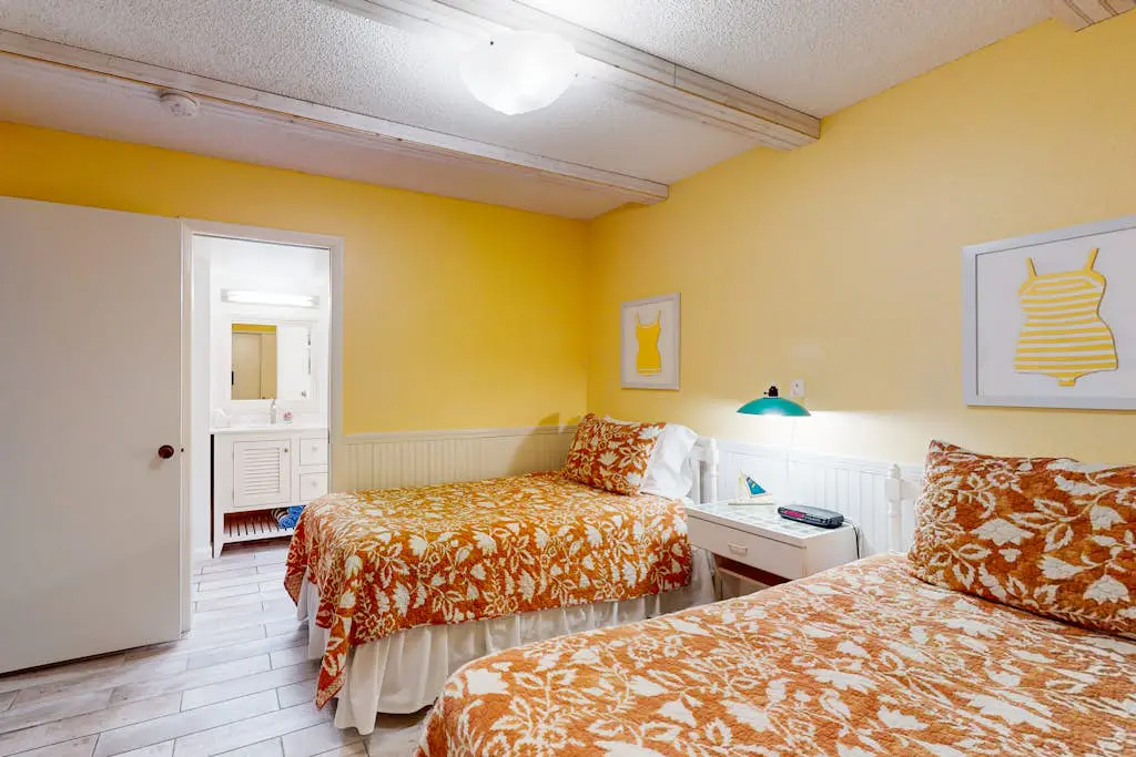Sunset Terrace 206