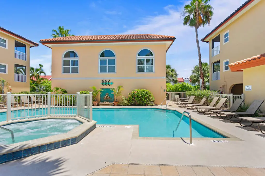 Bradenton Beach Club #13