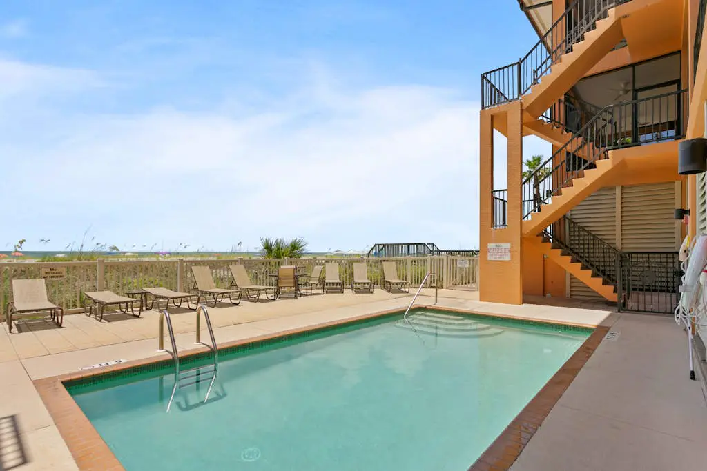 Bradenton Beach Club #13