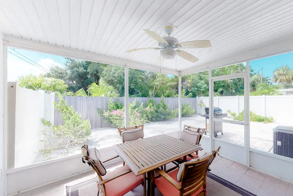 Blue Wave Villa West