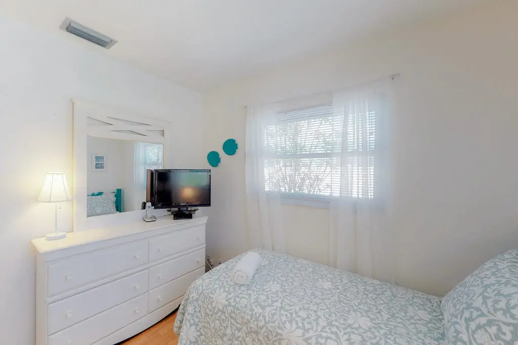 Blue Wave Villa West