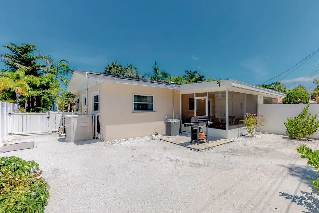Blue Wave Villa West