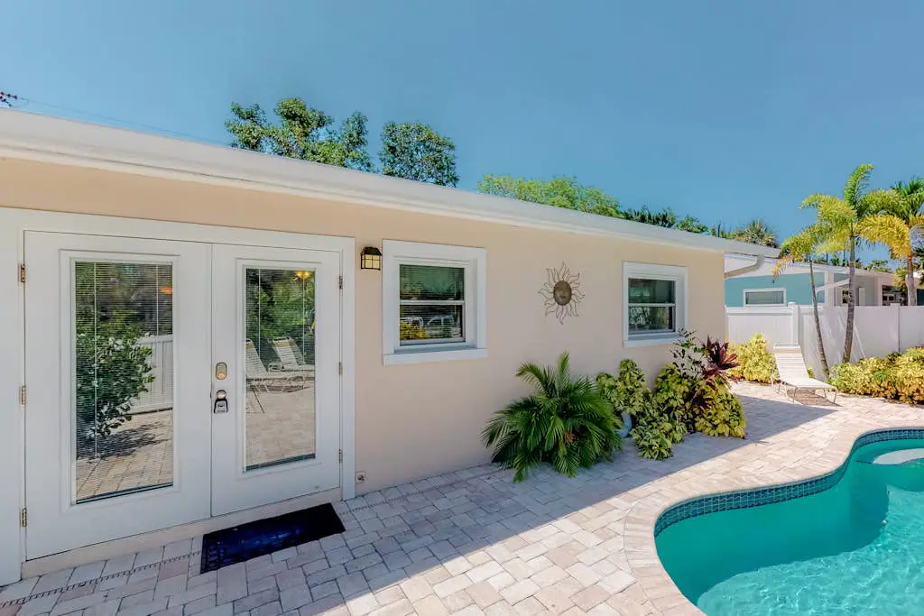 Blue Wave Villa West