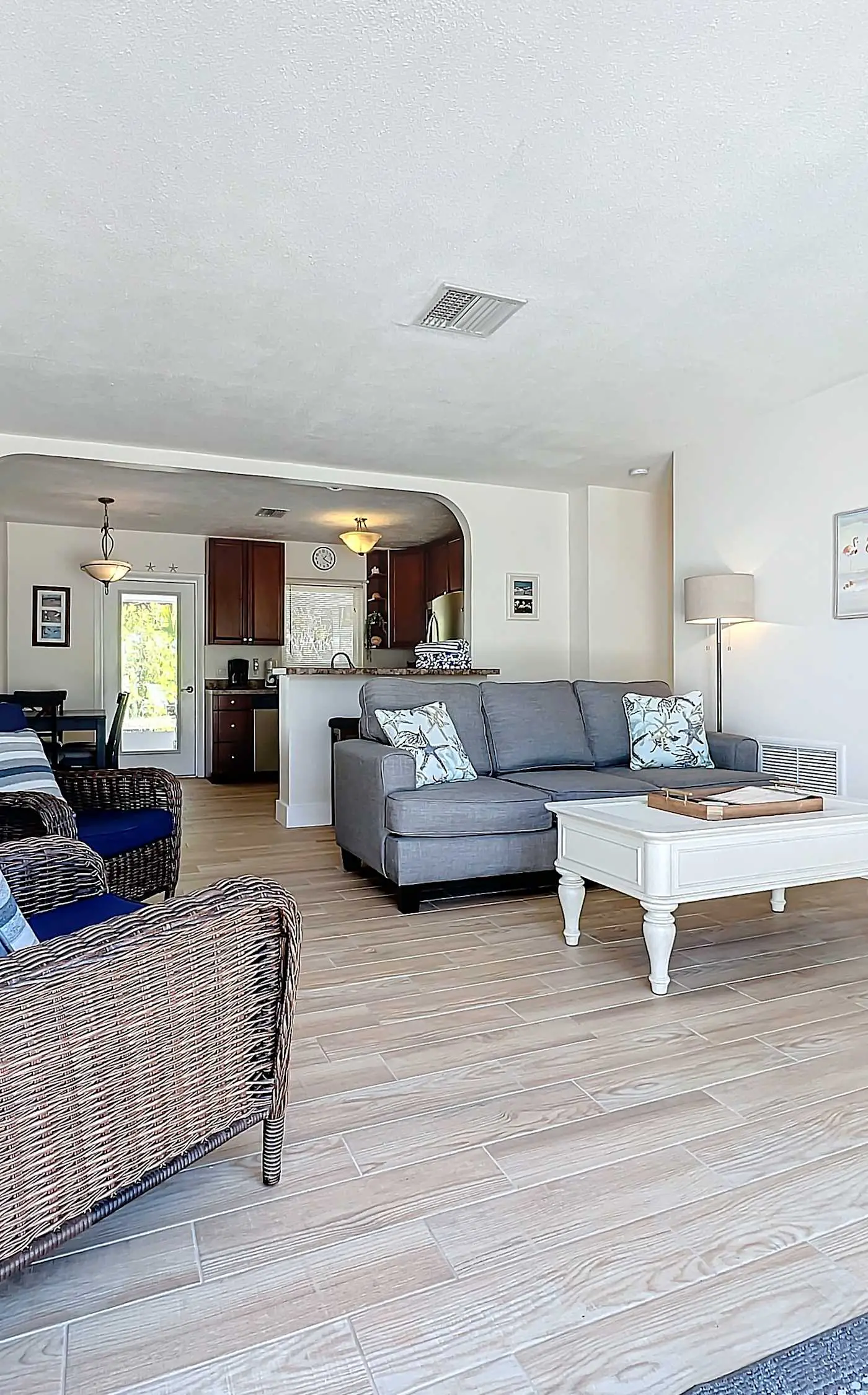 Blue Wave Villa West