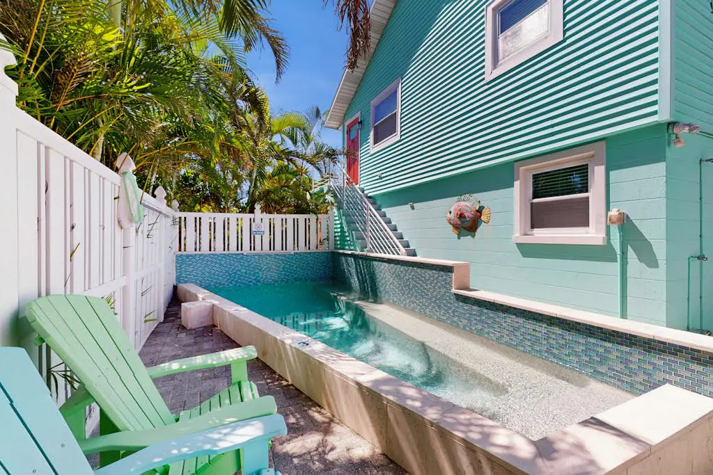 Bay View Inn 202