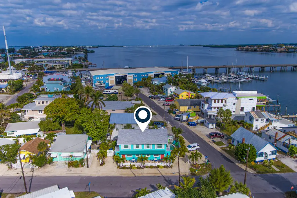Bay View Inn 202