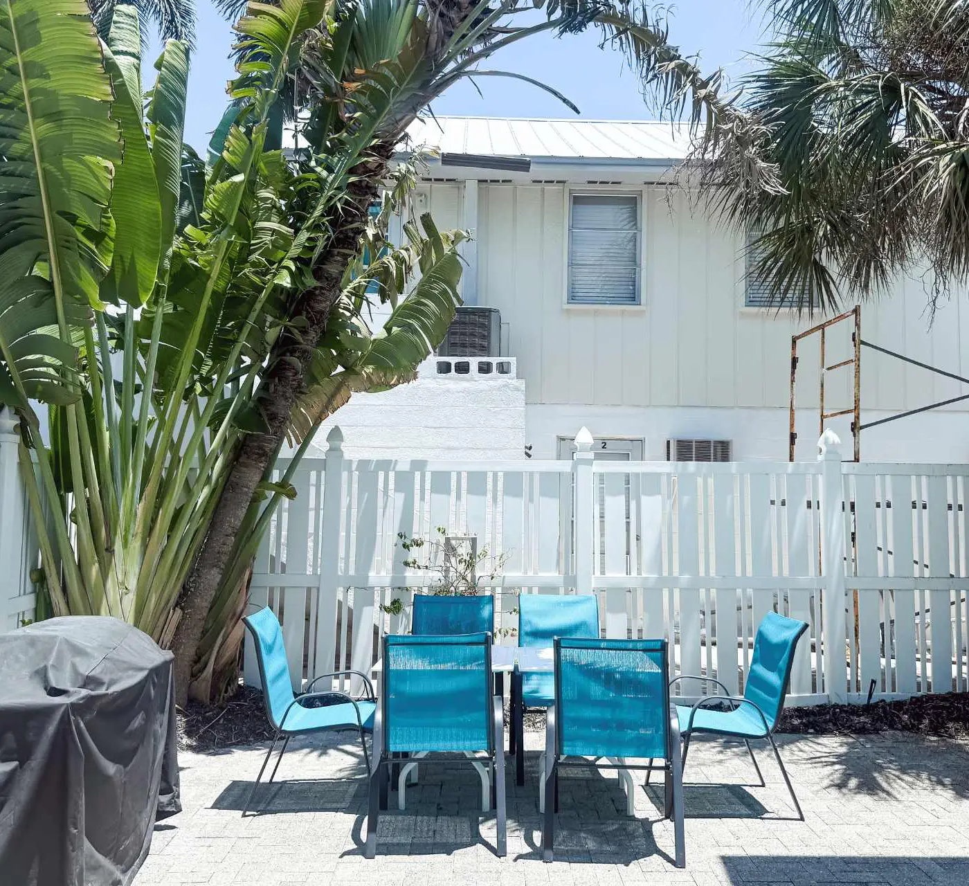 Bay View Inn 202