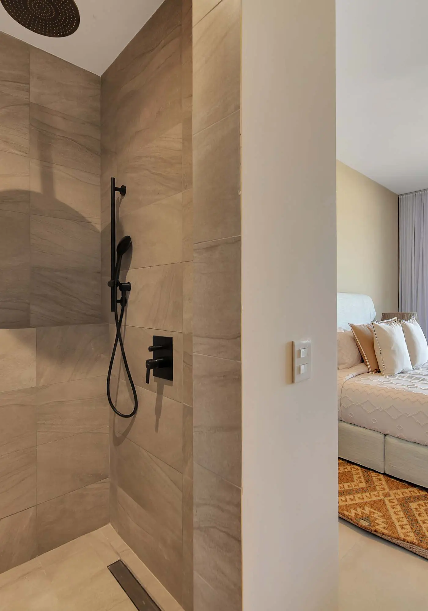 Stunning, brand new 3 Bdrm Condo in VistaVela Sunset