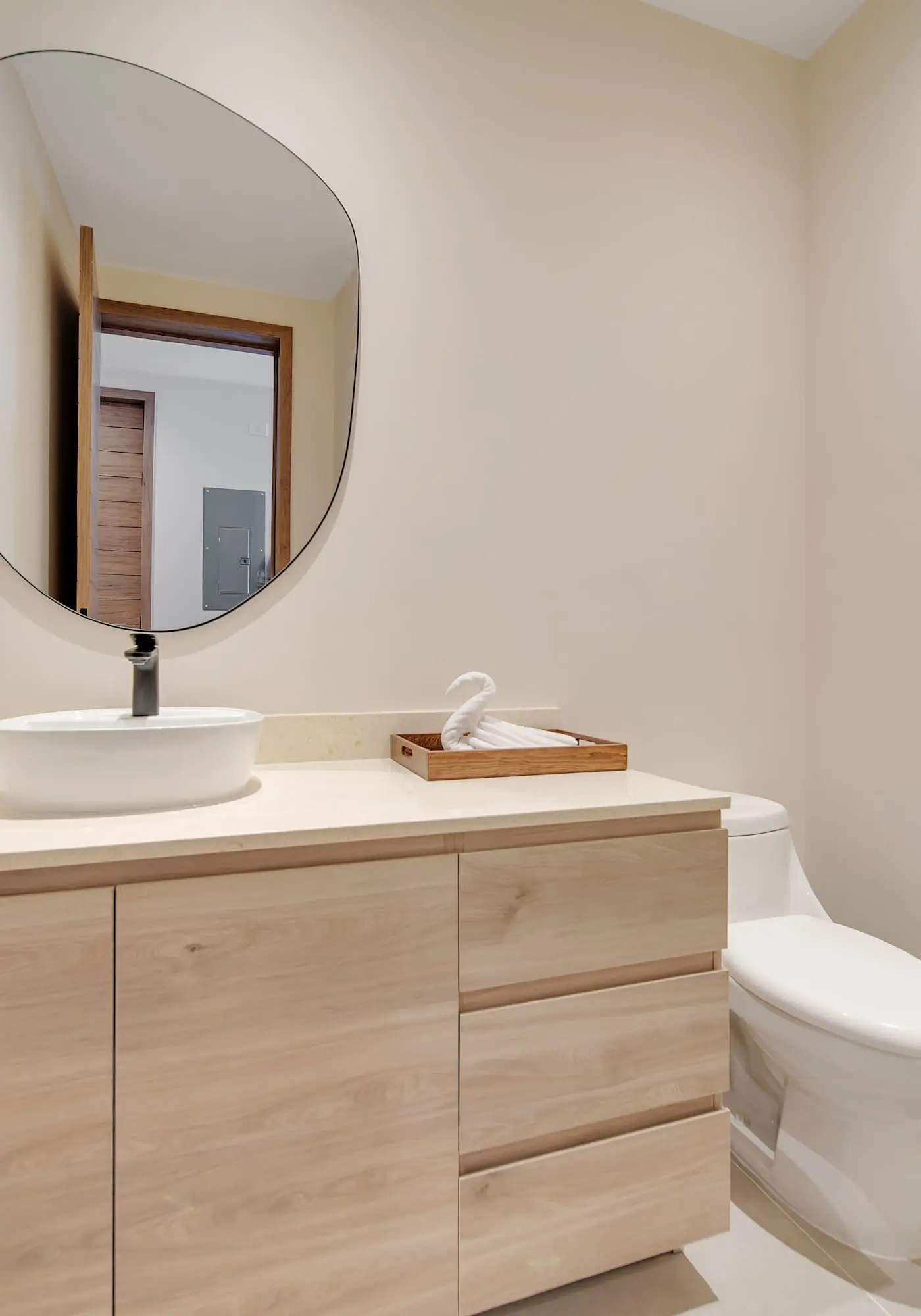 Stunning, brand new 3 Bdrm Condo in VistaVela Sunset