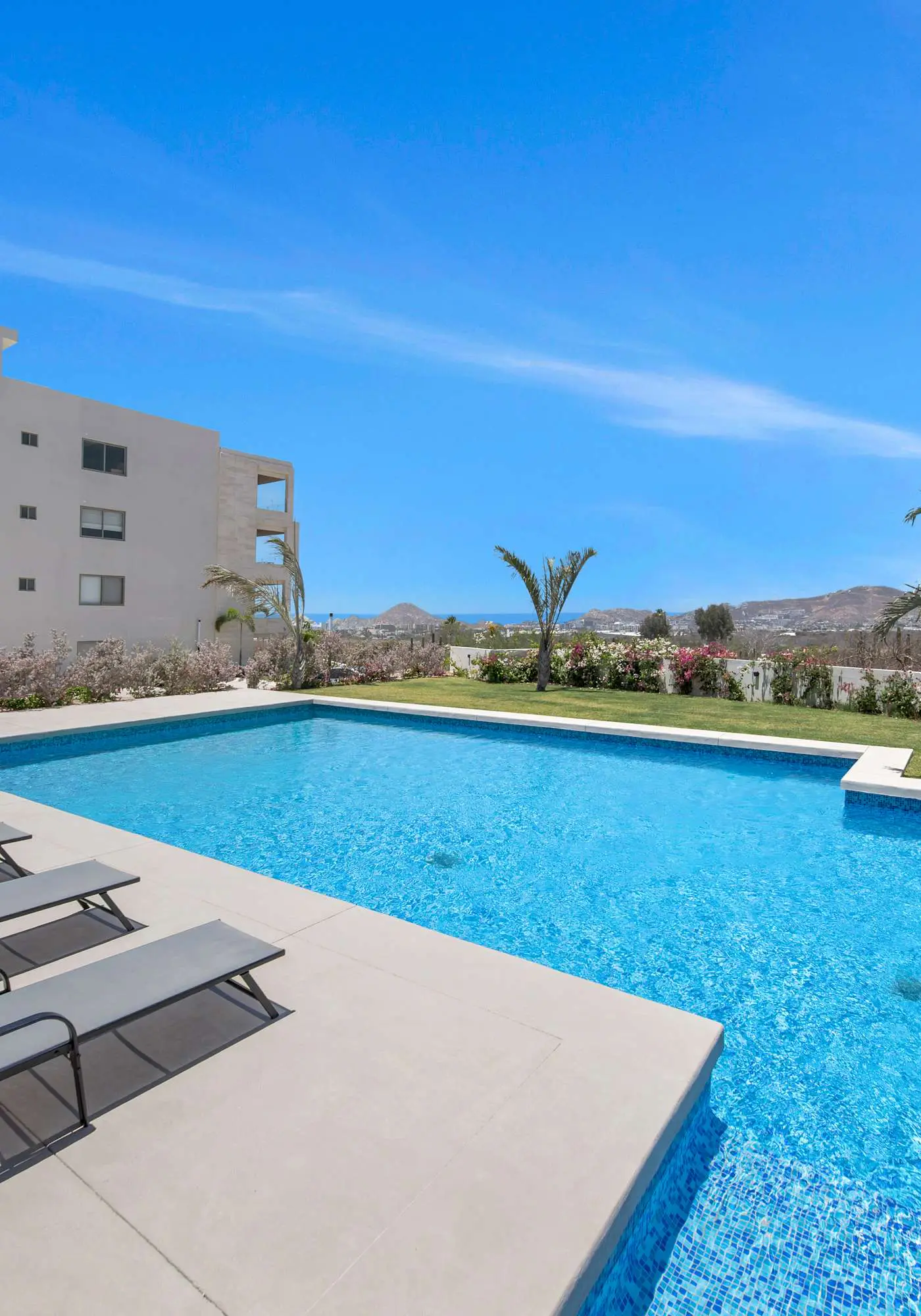Stunning, brand new 3 Bdrm Condo in VistaVela Sunset